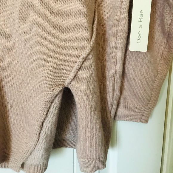 Cashmere Blend Slit Hem Sweater - Picture 3 of 4